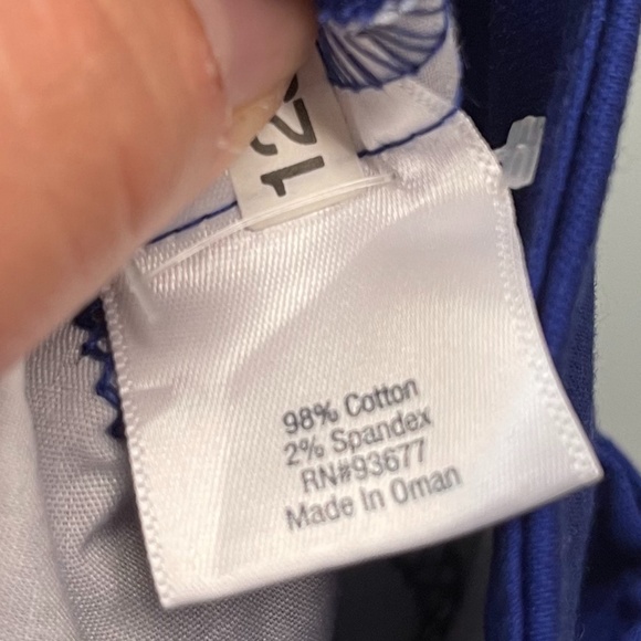 St. John's Women's Capri Pants - Picture 5 of 6